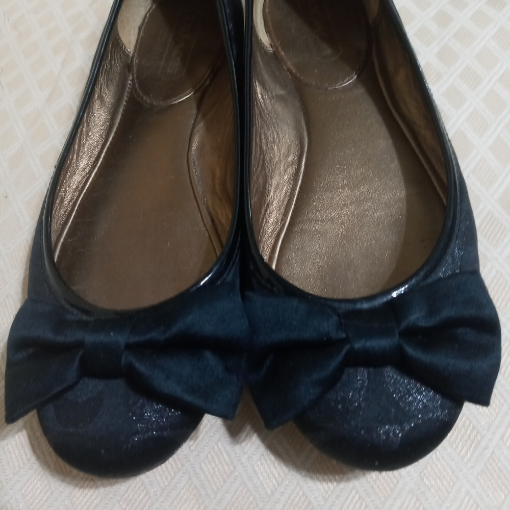 Coach ballet flats in Black. 6.5
